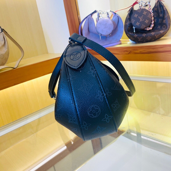 ルイヴィトンバッグ角部分ディテール